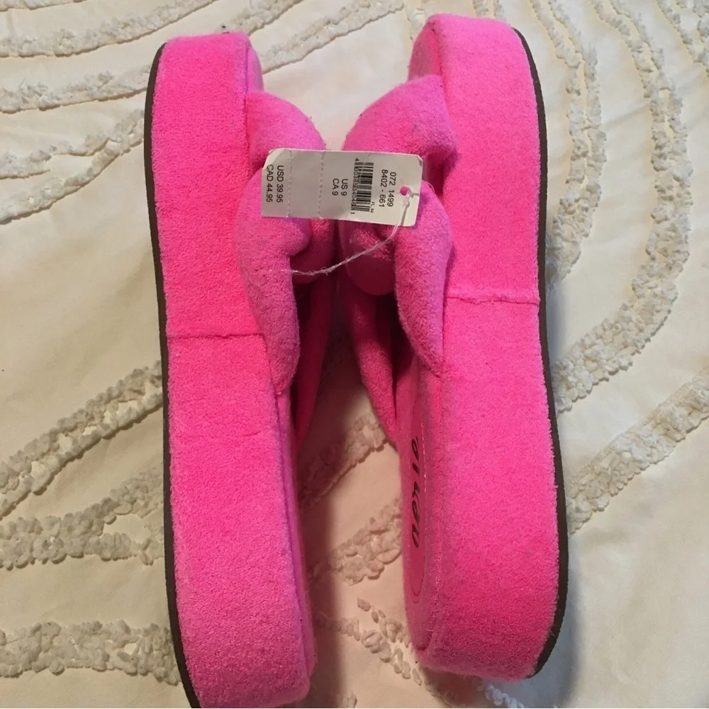 aerie comfortable pink